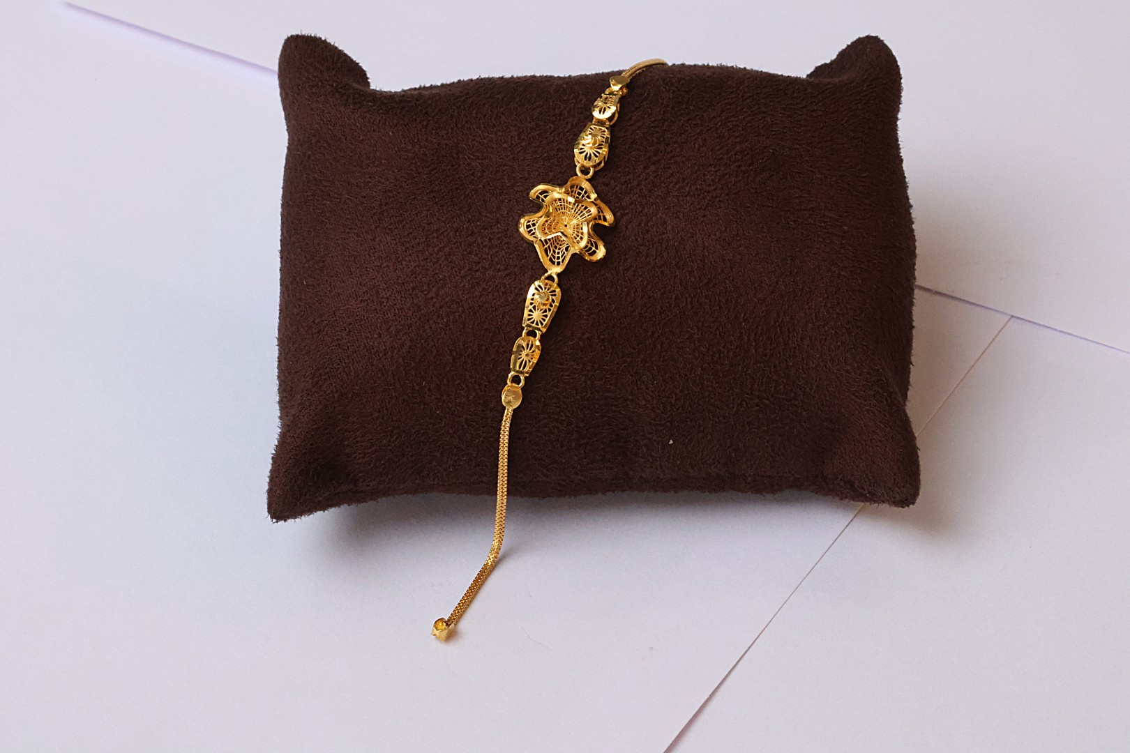 Royal Petal Charm Bracelet – Floral Heritage Collection